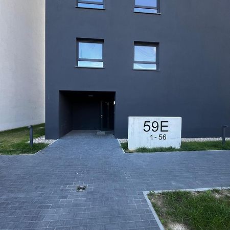 Apartament Z Widokiem Na Stadion Styl Industrialny Jedyny Taki Check In 24 H Poznan Exterior foto