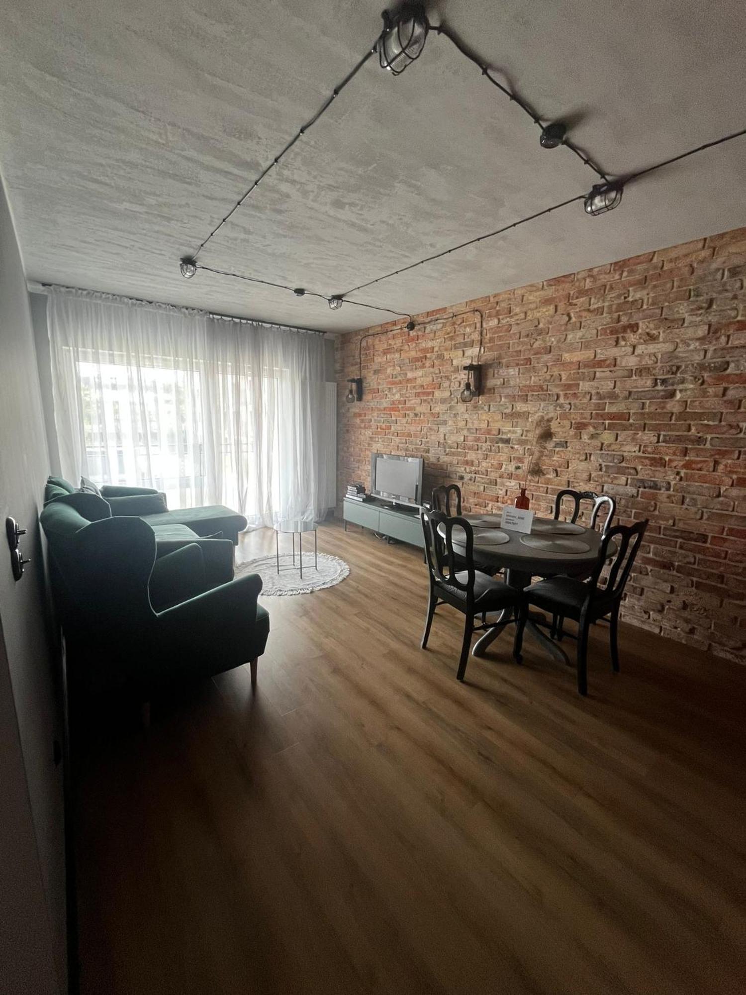 Apartament Z Widokiem Na Stadion Styl Industrialny Jedyny Taki Check In 24 H Poznan Exterior foto